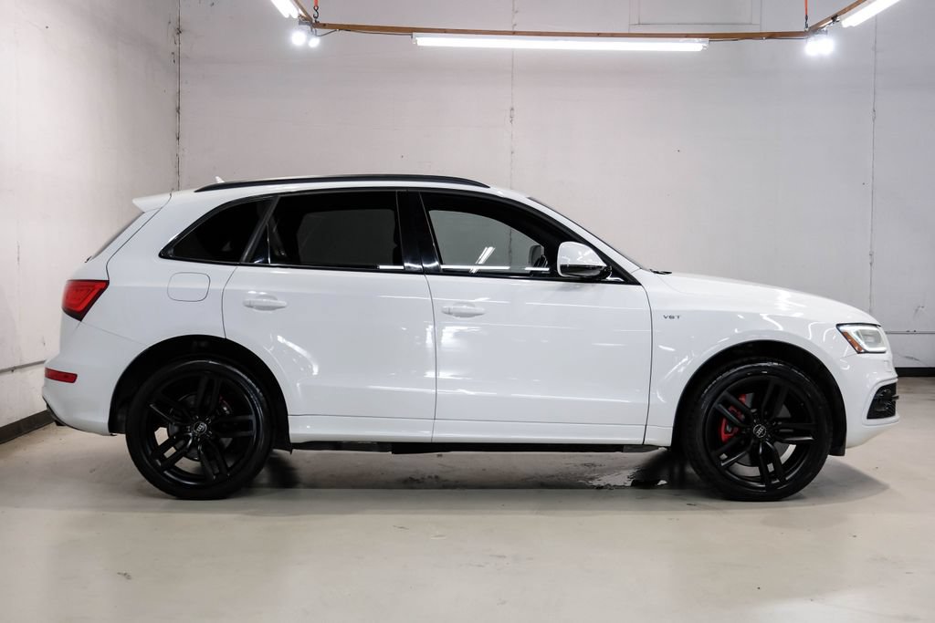 Used 2016 Audi SQ5 Premium Plus w/ Technology Package AWD/4WD image 8
