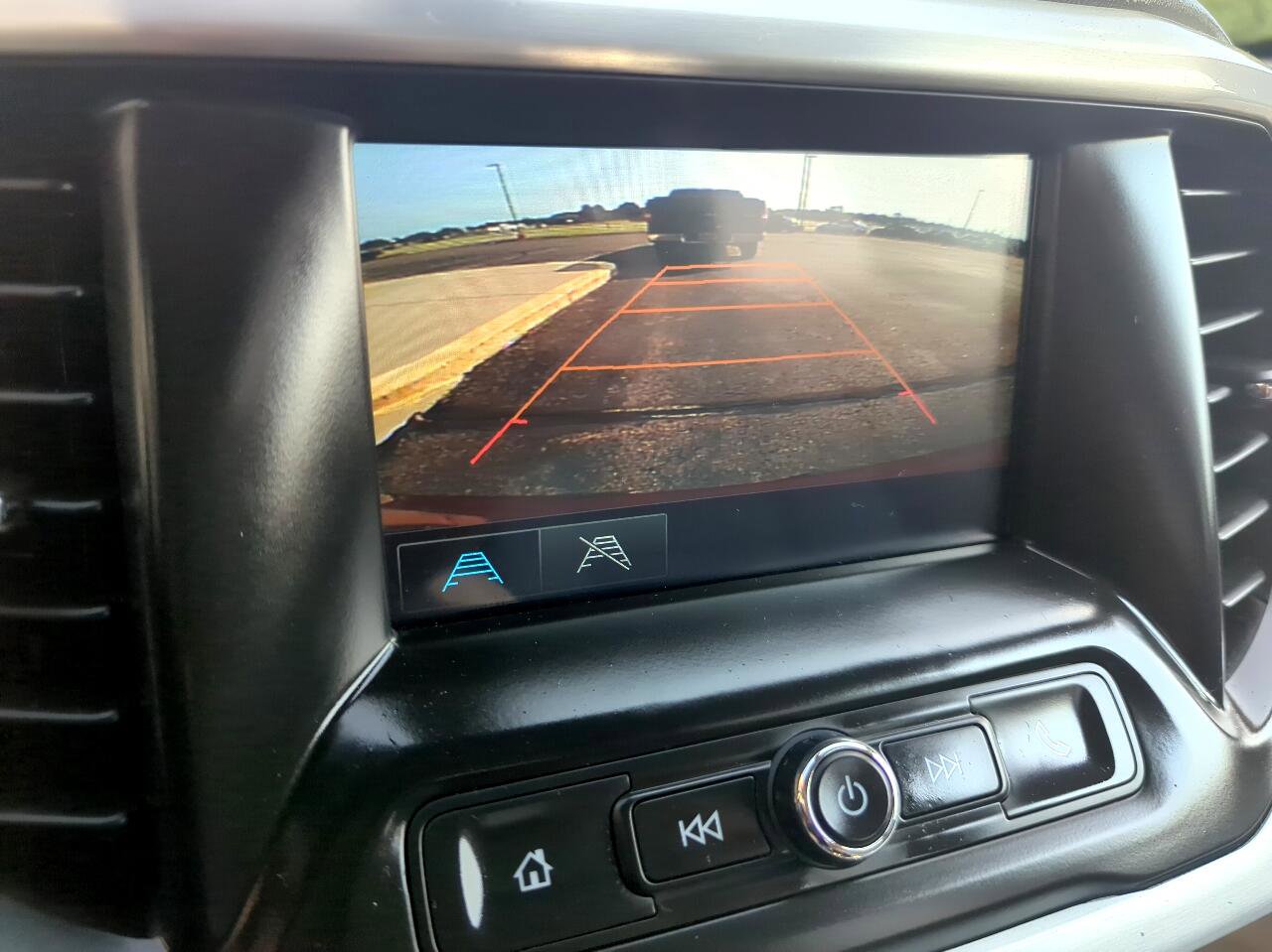 Used 2018 GMC Acadia SLE image 19