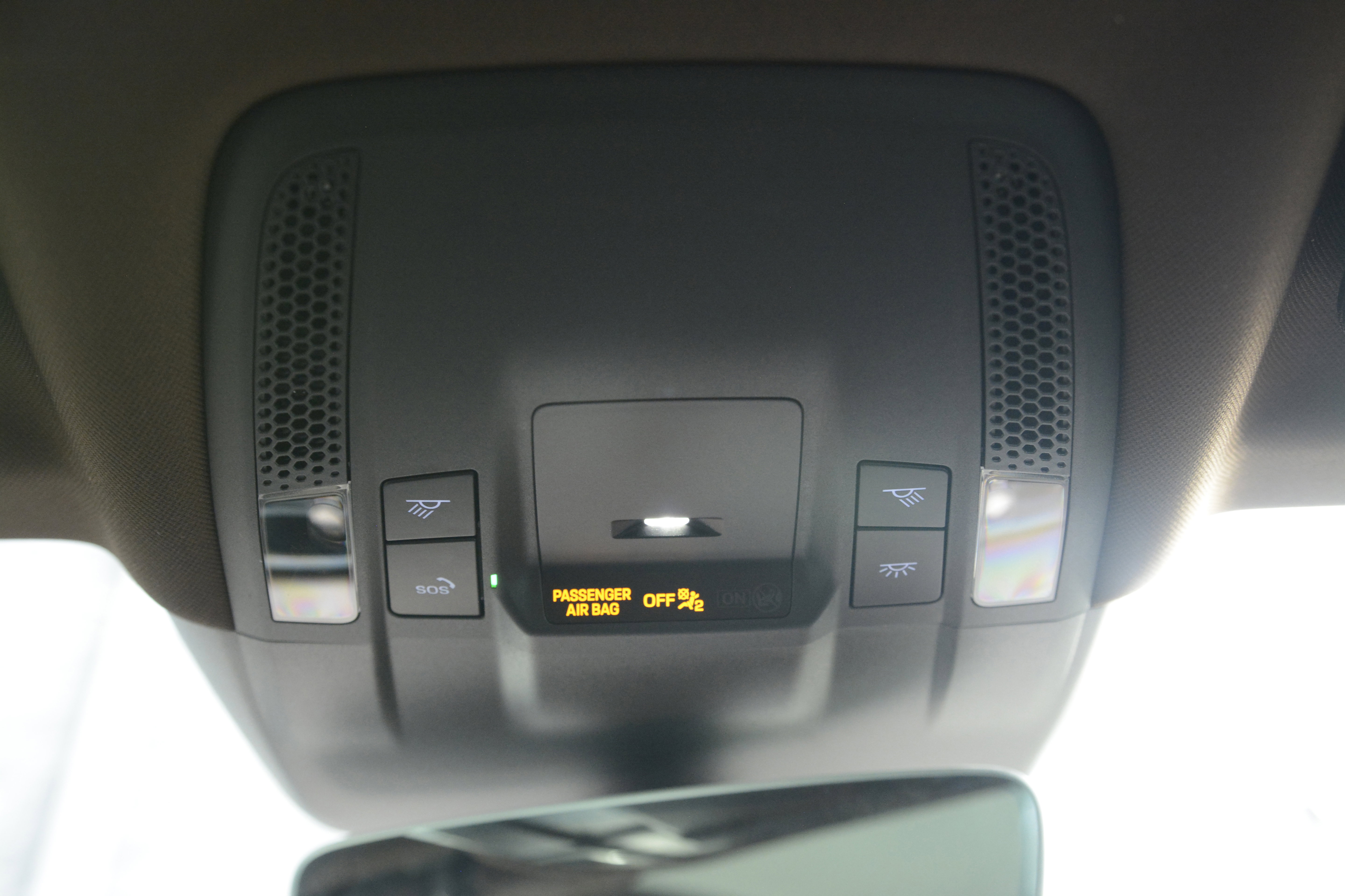 Certified 2025 Porsche Taycan 4 Cross Turismo AWD/4WD image 24