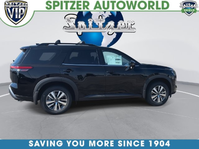New 2026 Nissan Pathfinder SL w/ Cargo Package AWD/4WD image 11