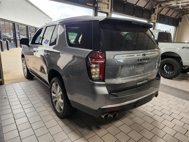 Used 2021 Chevrolet Tahoe High Country w/ Premium Package AWD/4WD image 4