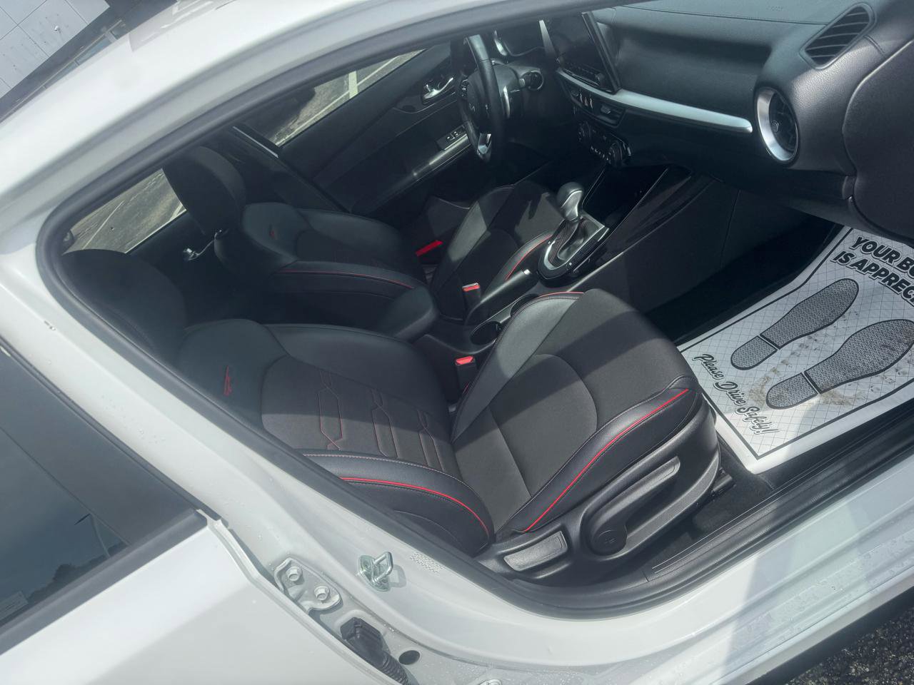 Used 2022 Kia Forte GT FWD image 25