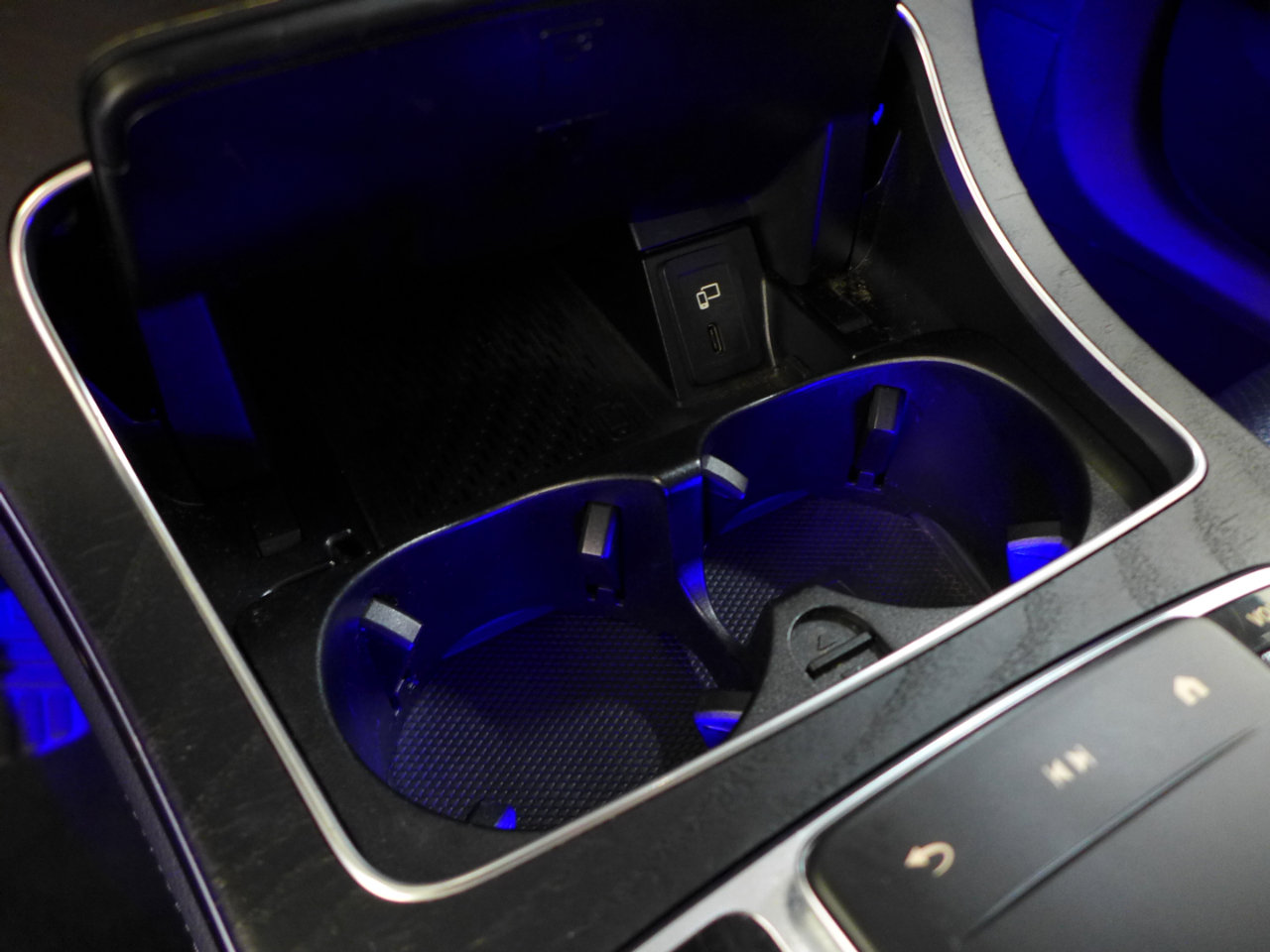 Used 2020 Mercedes-Benz GLC 300 image 40