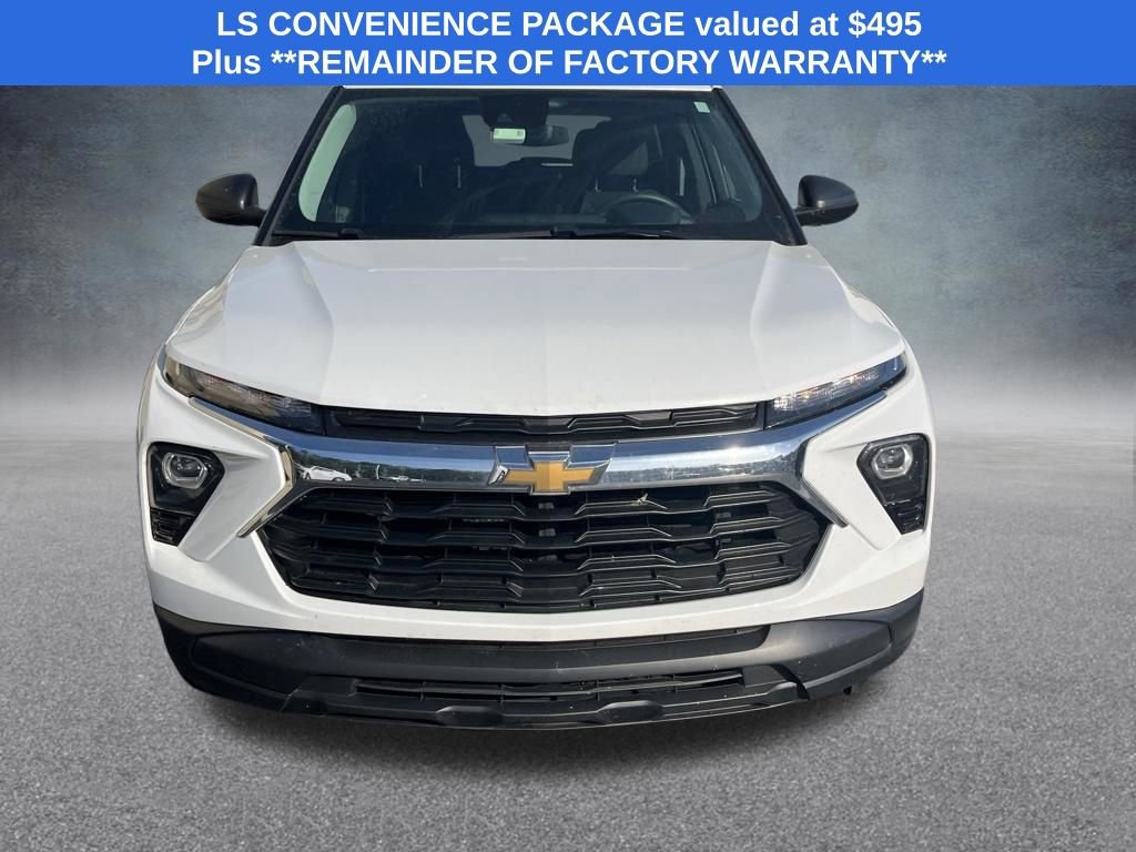 Used 2024 Chevrolet TrailBlazer LS w/ LS Convenience Package AWD/4WD image 3