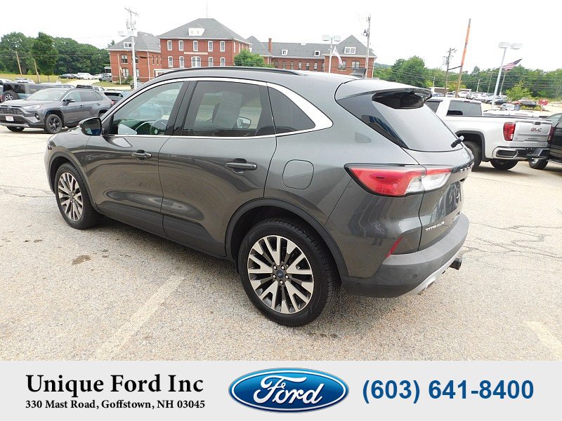 Used 2020 Ford Escape Titanium AWD/4WD image 6