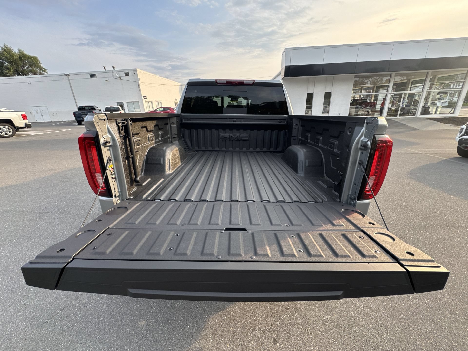 New 2026 GMC Sierra 1500 Denali Ultimate AWD/4WD image 21
