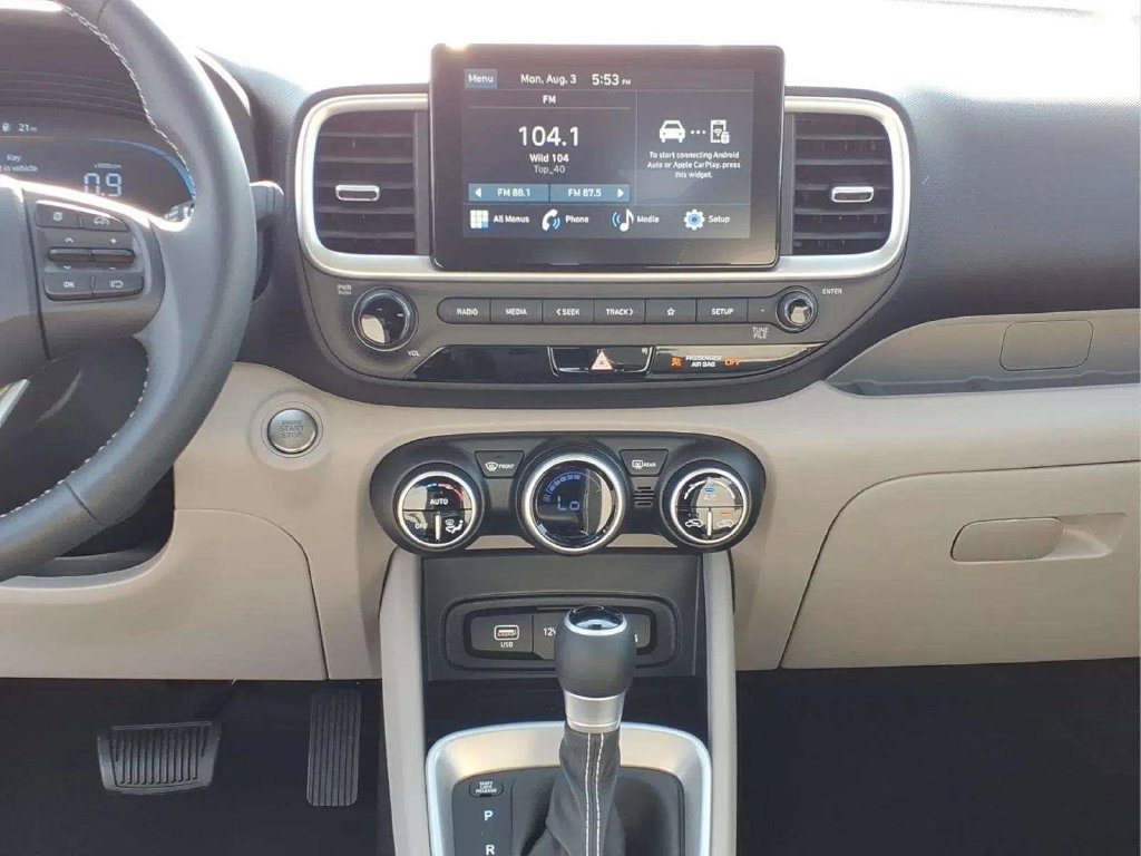 New 2026 Hyundai Venue SEL FWD image 11