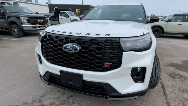 New 2026 Ford Explorer ST image 7
