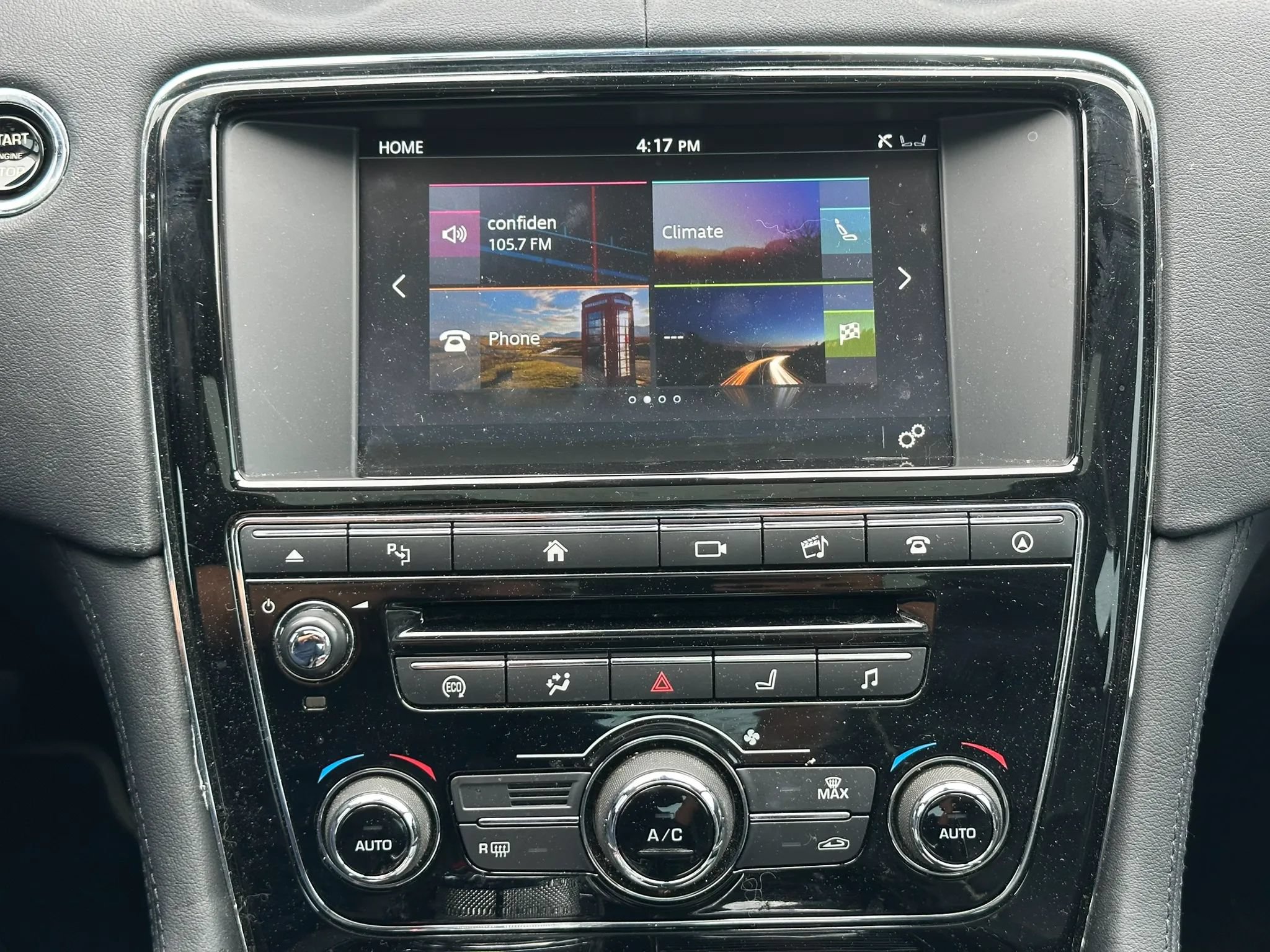 Used 2016 Jaguar XJ R-Sport RWD image 42