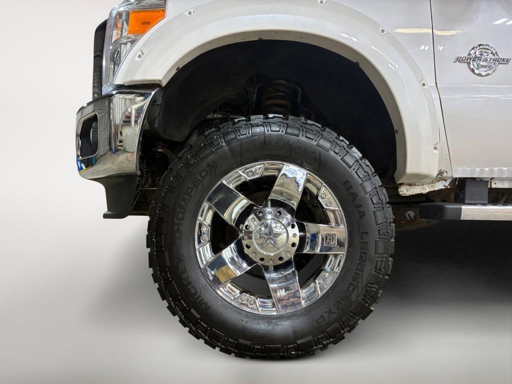 Used 2016 Ford F250 Lariat w/ Lariat Ultimate Package AWD/4WD image 10