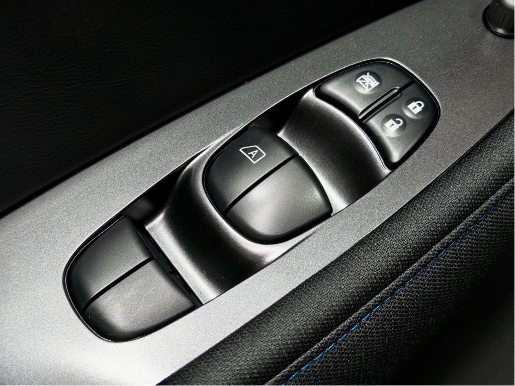 Used 2022 Nissan Leaf S w/ Protection Package image 8