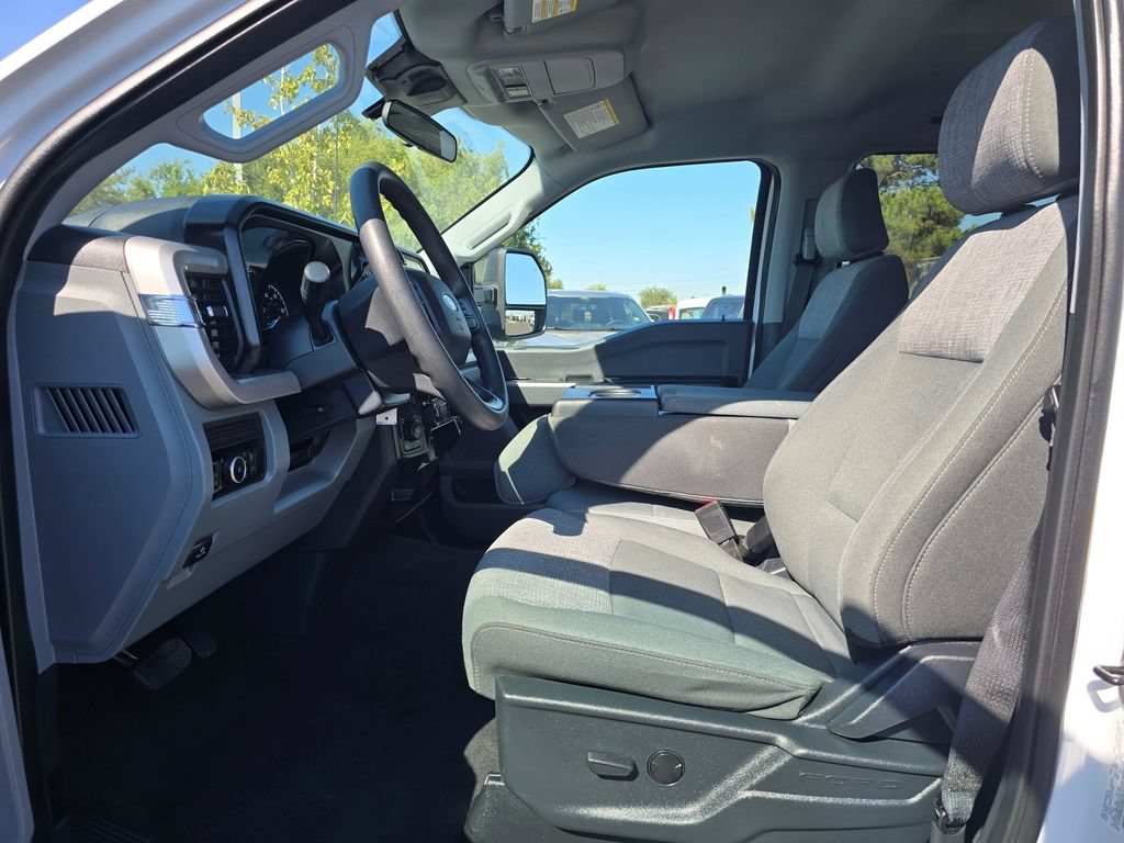 Used 2025 Ford F250 XLT w/ FX4 Off-Road Package AWD/4WD image 10