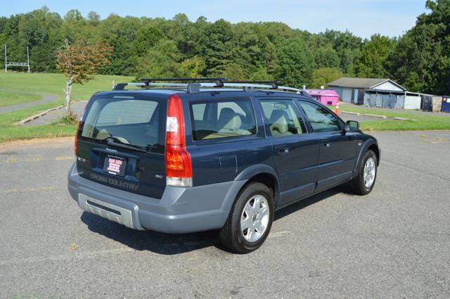Used 2005 Volvo XC70 AWD/4WD image 56