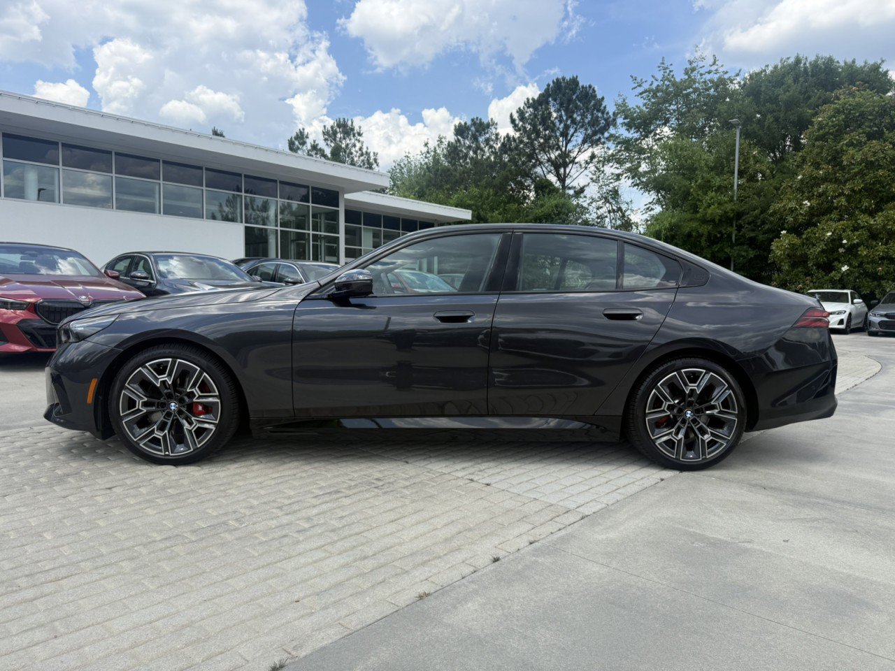 Certified 2026 BMW i5 M60 w/ M Sport Package RWD image 3