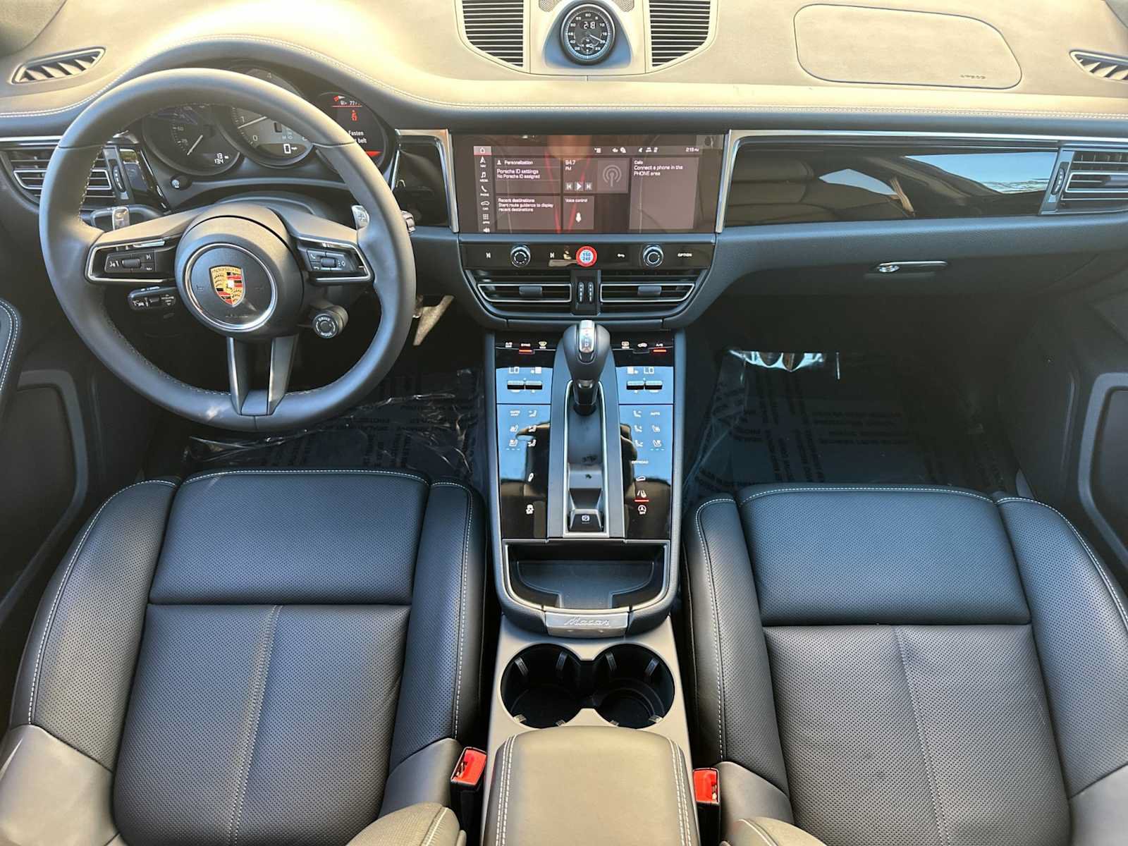 New 2026 Porsche Macan S AWD/4WD image 6
