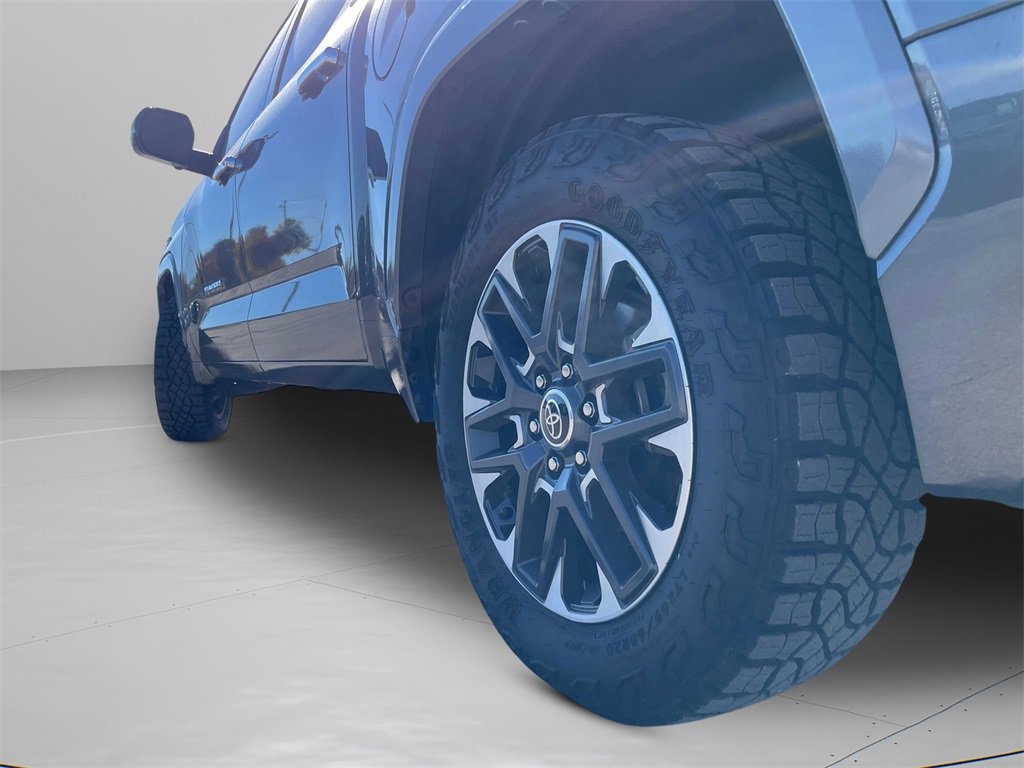 Used 2022 Toyota Tundra Limited image 29