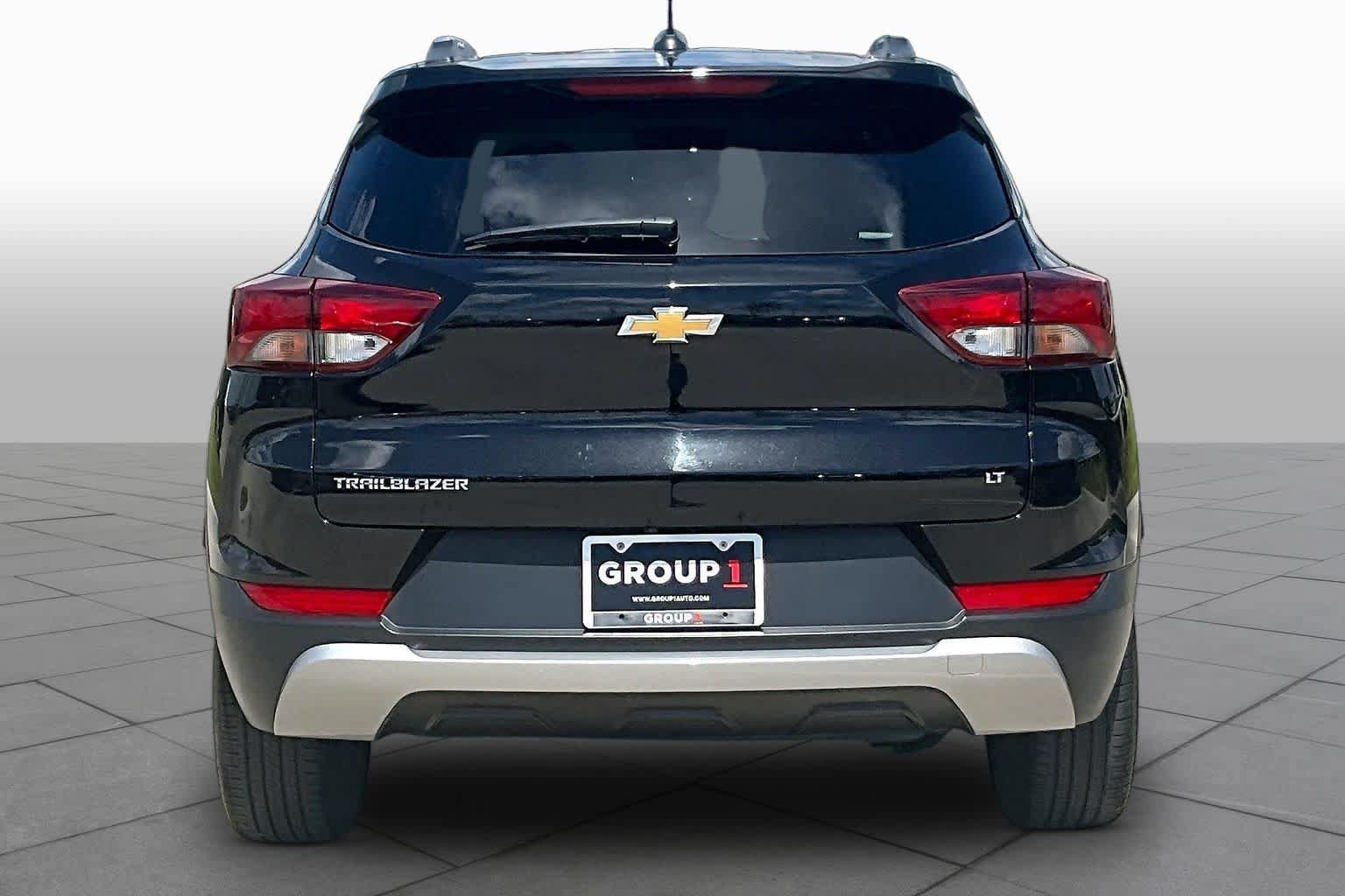 Used 2023 Chevrolet TrailBlazer LT FWD image 4