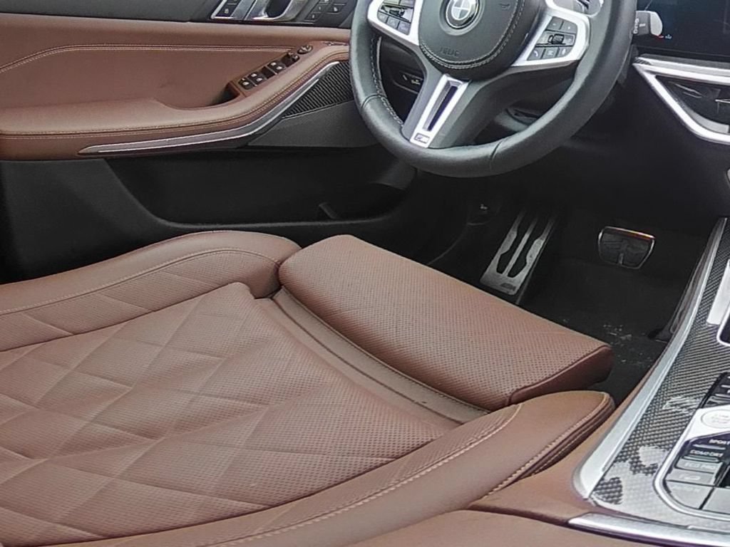 Used 2026 BMW X5 M60i AWD/4WD image 25