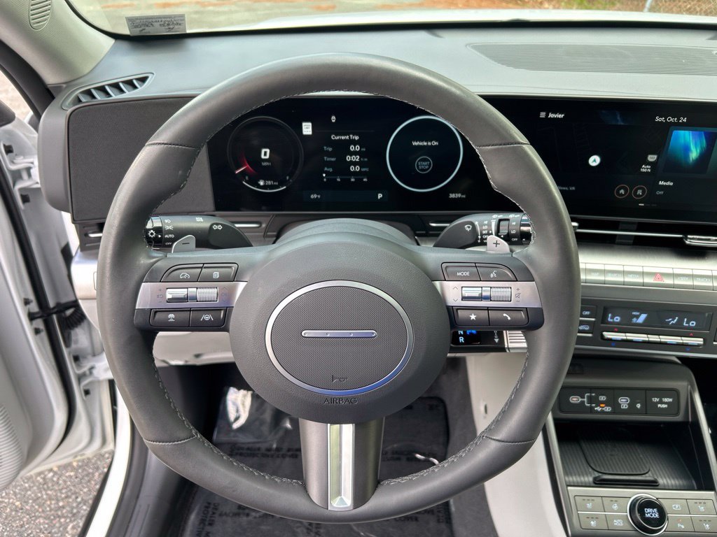 Used 2026 Hyundai Kona Limited FWD image 21