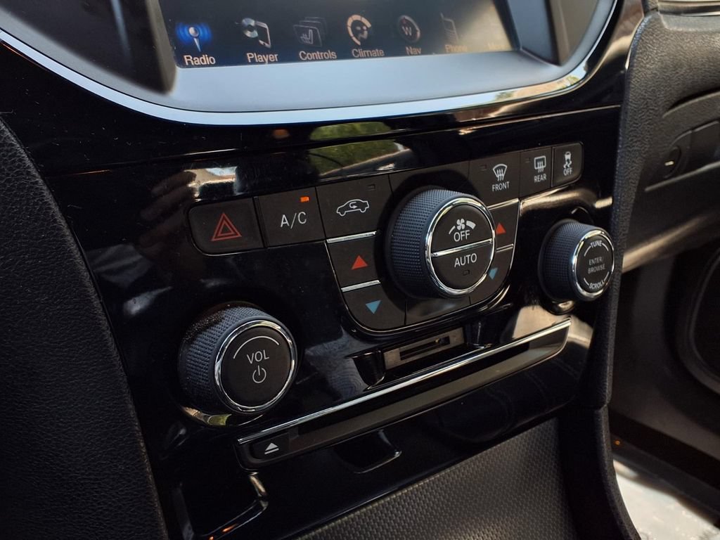Used 2014 Chrysler 300 S w/ Light Group RWD image 7