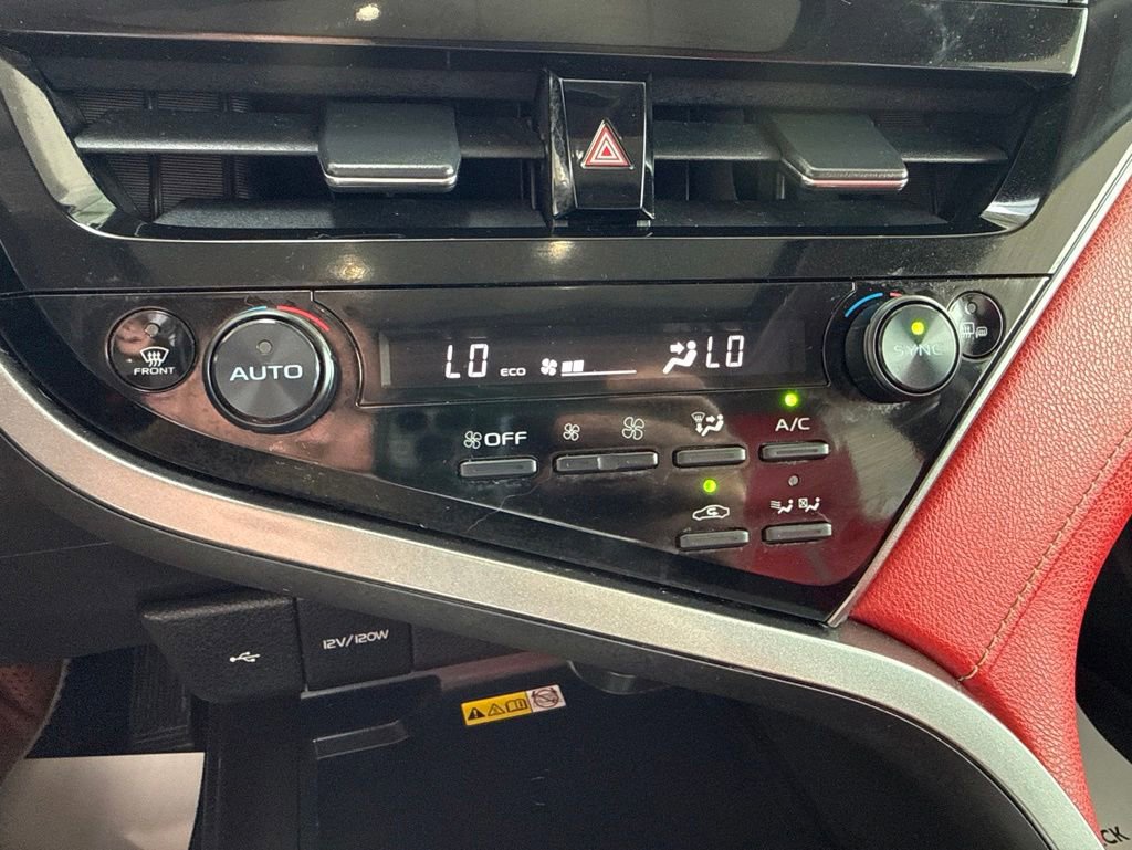 Used 2022 Toyota Camry XSE w/ Navigation Upgrade Package FWD image 23