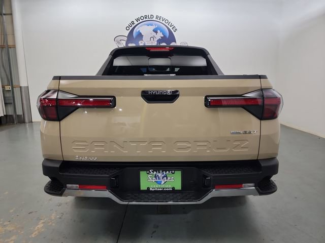 Used 2023 Hyundai Santa Cruz Limited image 8