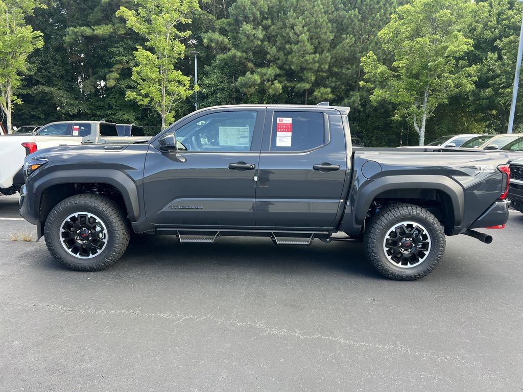 New 2025 Toyota Tacoma TRD Off-Road AWD/4WD image 6