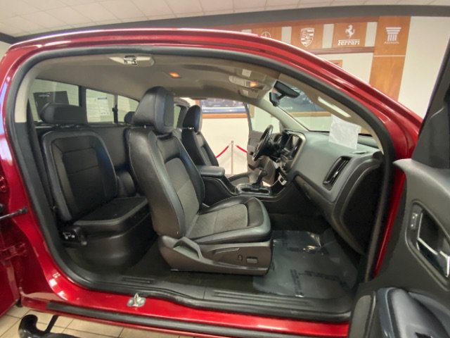 Used 2017 Chevrolet Colorado Z71 RWD image 11
