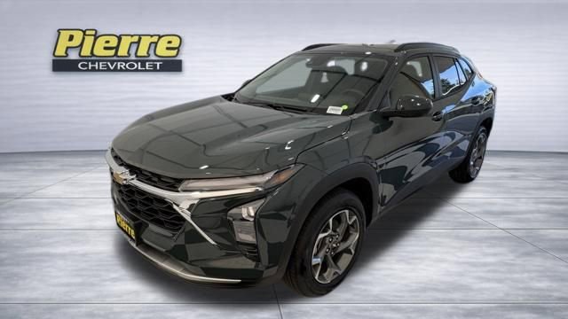 New 2026 Chevrolet Trax LT image 1