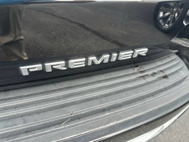 Used 2024 Chevrolet Tahoe Premier AWD/4WD image 10