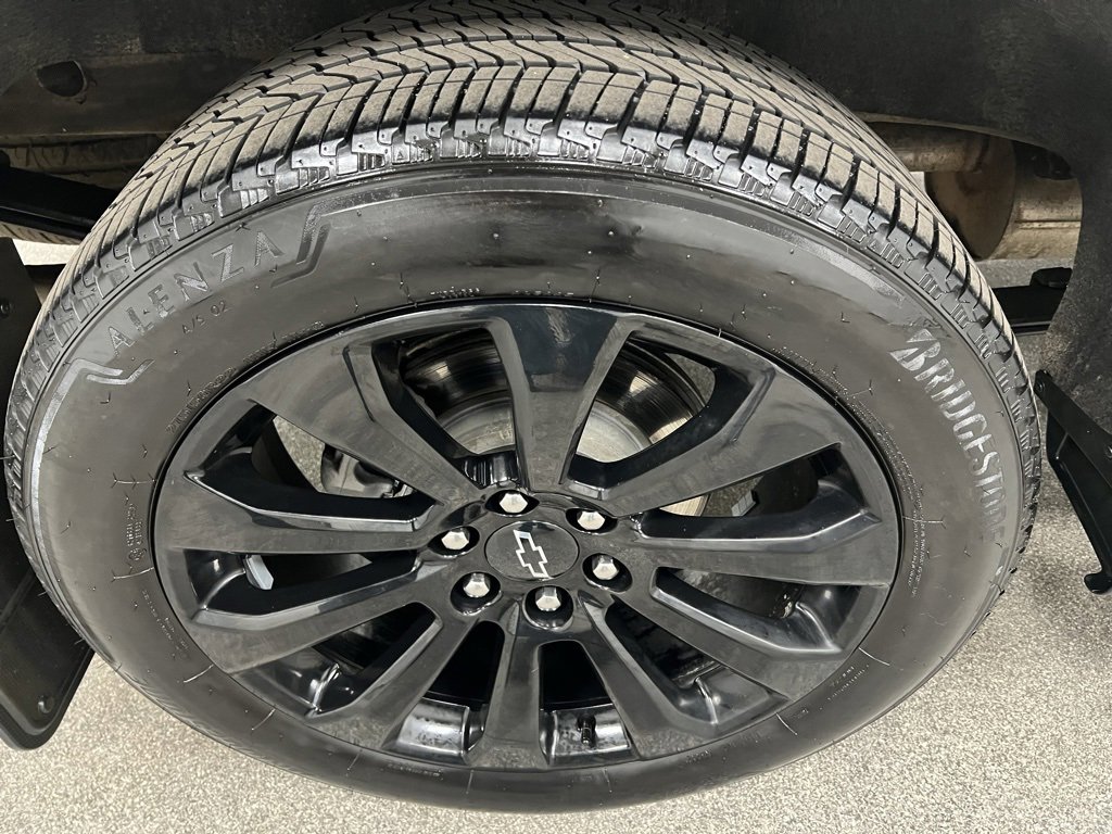 Used 2022 Chevrolet Silverado 1500 High Country image 21