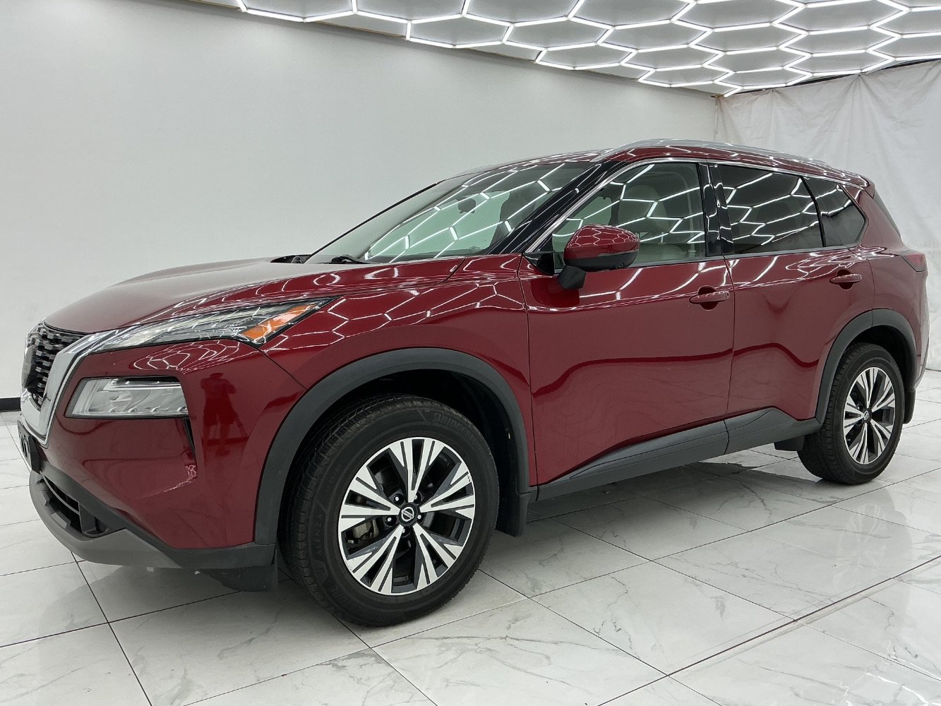 Used 2021 Nissan Rogue SV w/ Premium Package AWD/4WD image 6