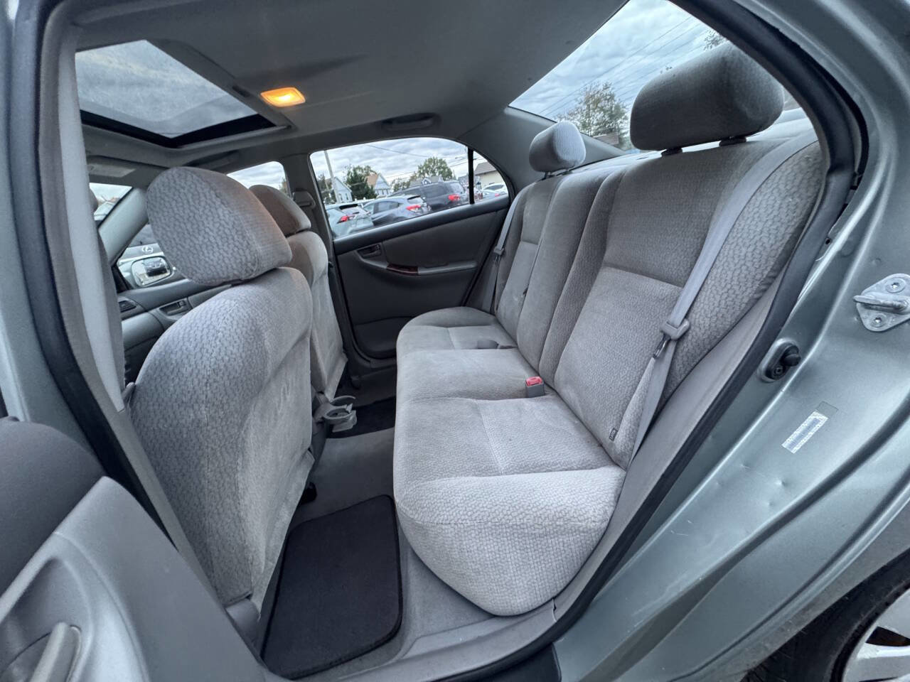 Used 2004 Toyota Corolla CE image 29