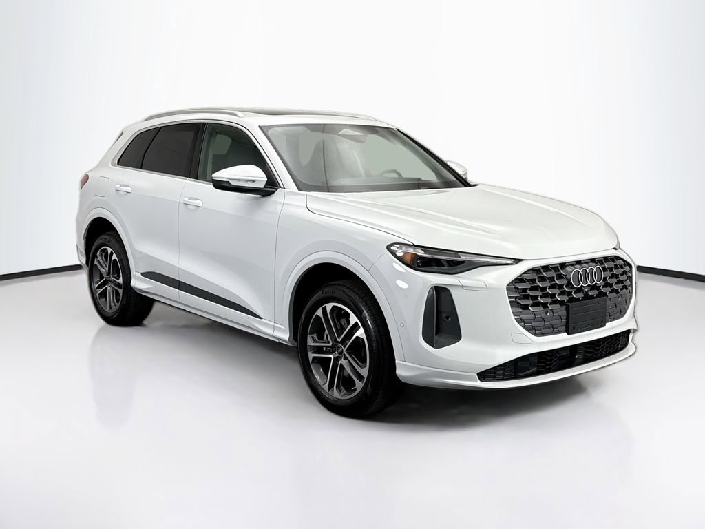 Used 2025 Audi Q5 Premium Plus w/ Premium Plus image 4
