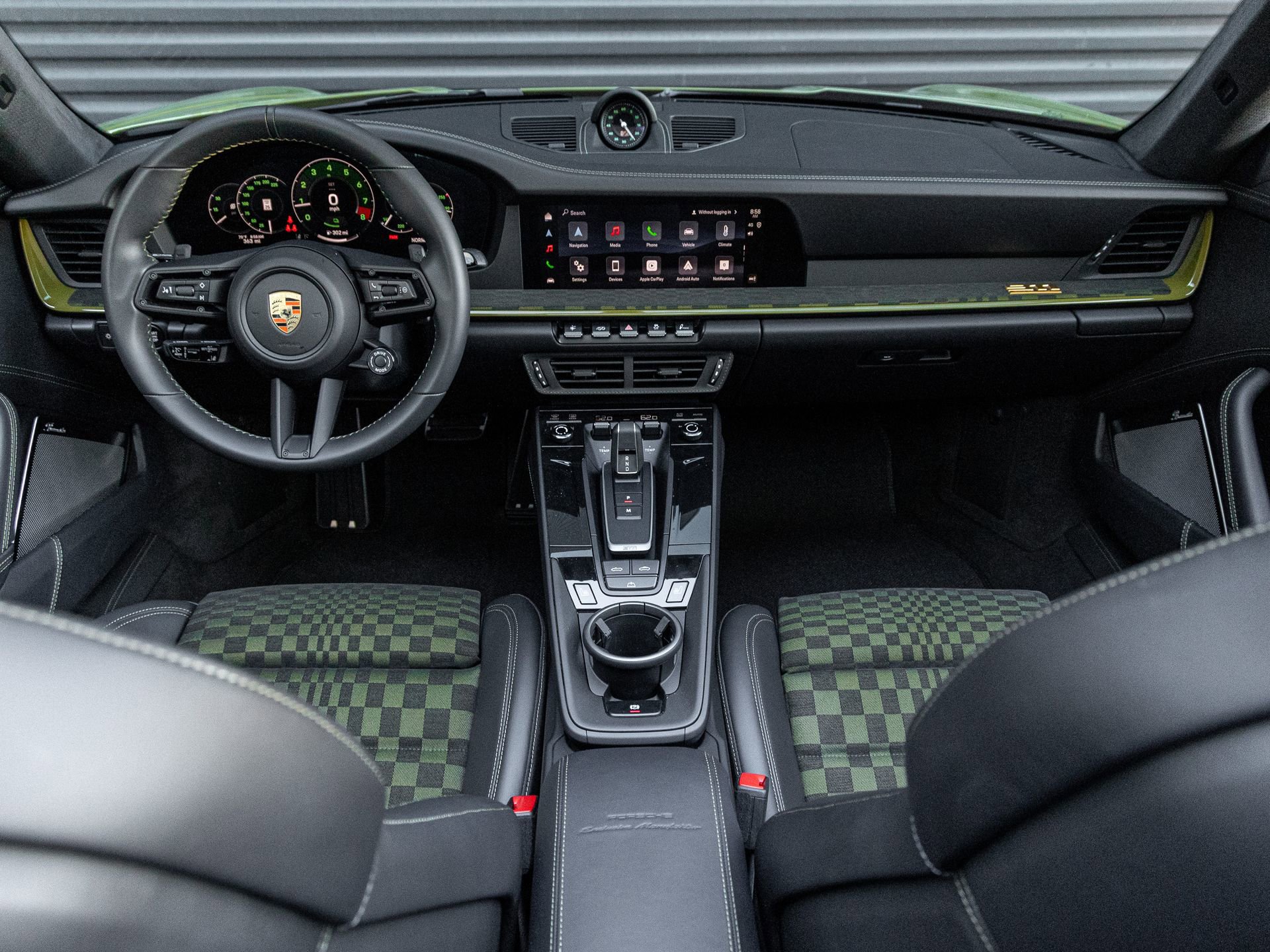 Certified 2026 Porsche 911 Carrera GTS RWD image 19