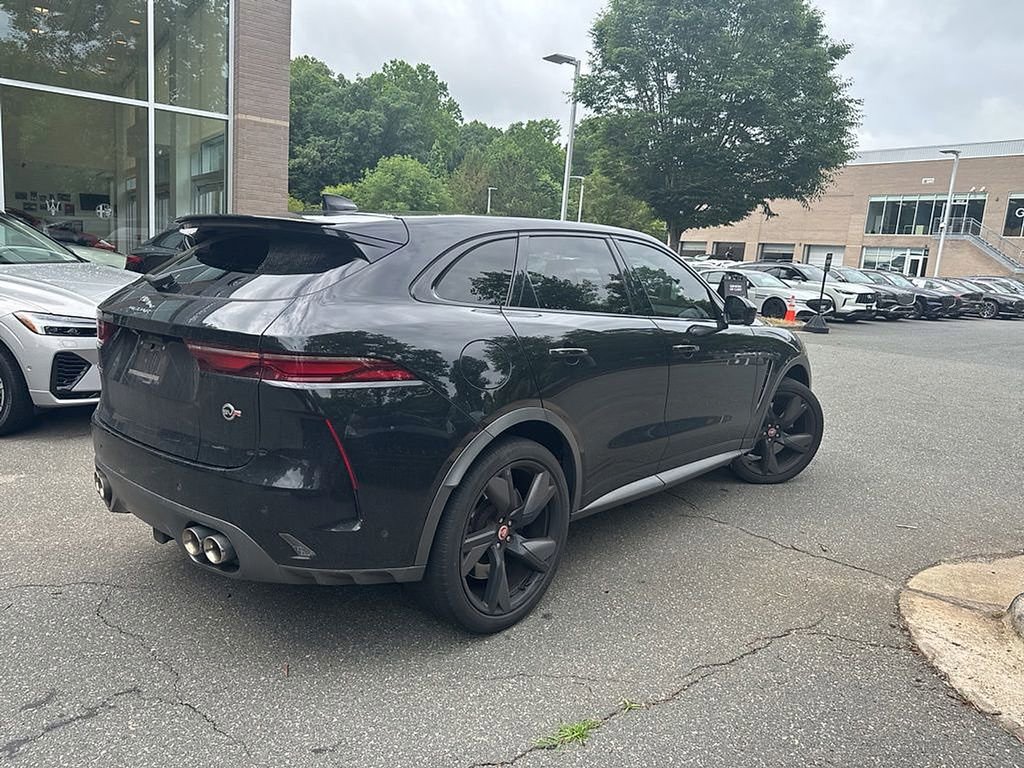 Used 2021 Jaguar F-PACE SVR AWD/4WD image 5