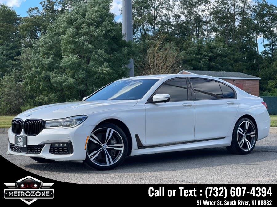 Used 2019 BMW 750i 750i Sedan image 1