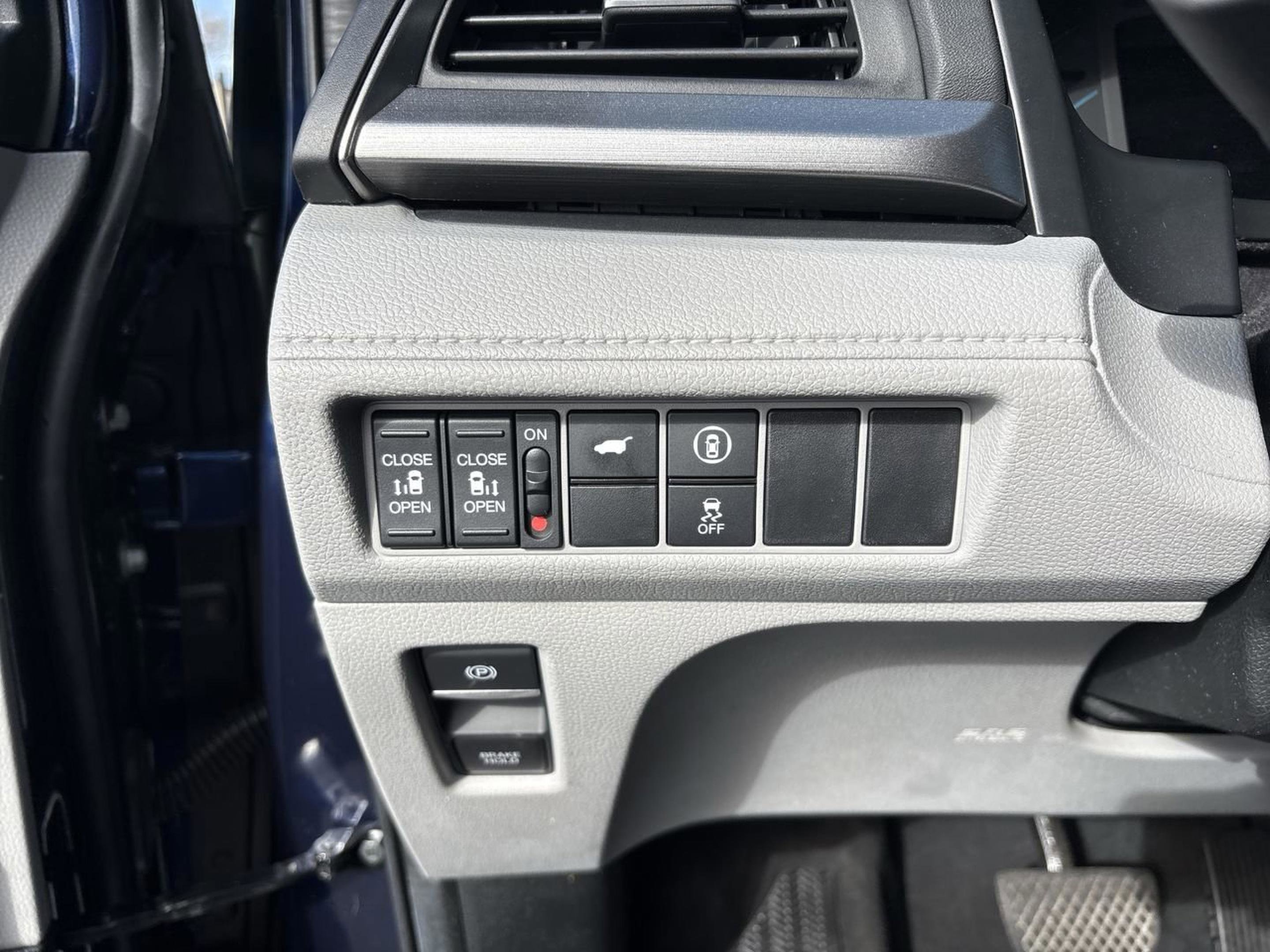 Certified 2024 Honda Odyssey EX-L image 25