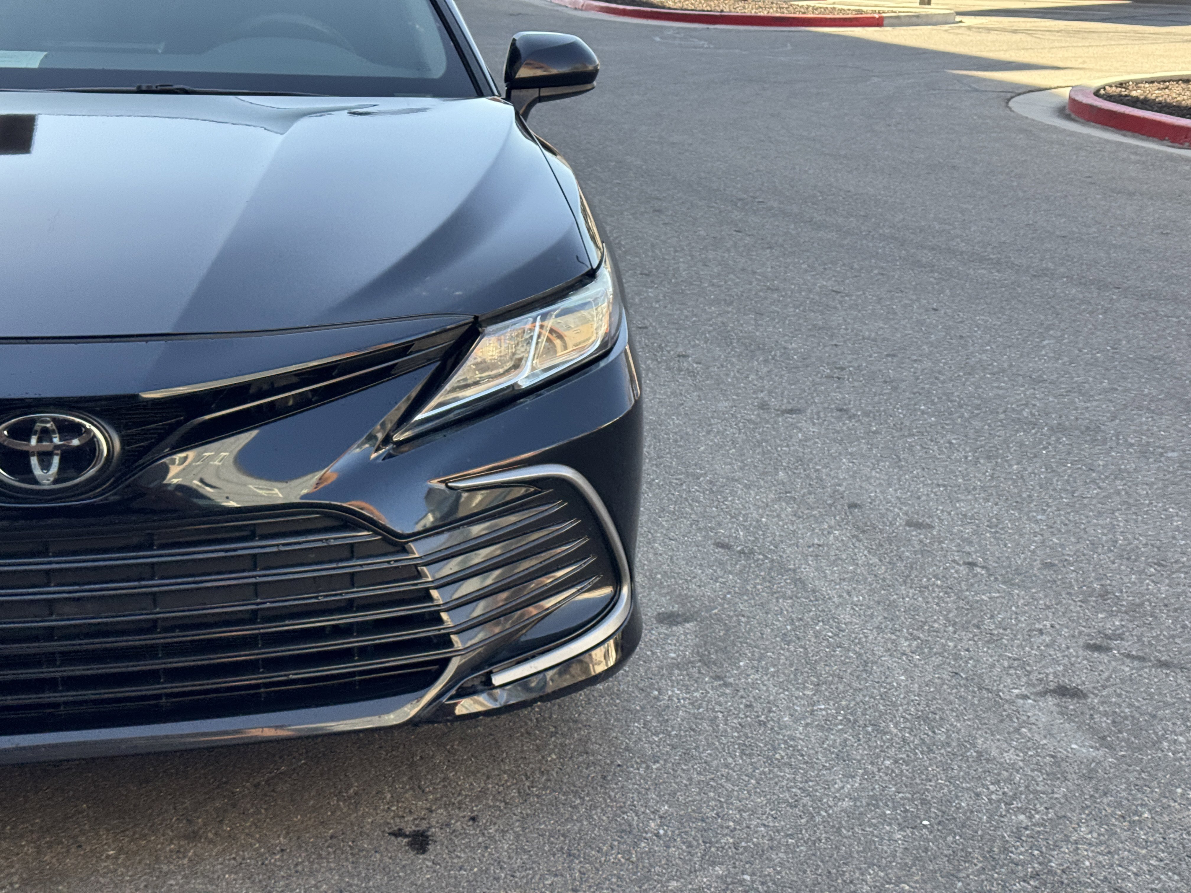 Used 2021 Toyota Camry LE w/ Carpet Mat Package (TMS) image 11