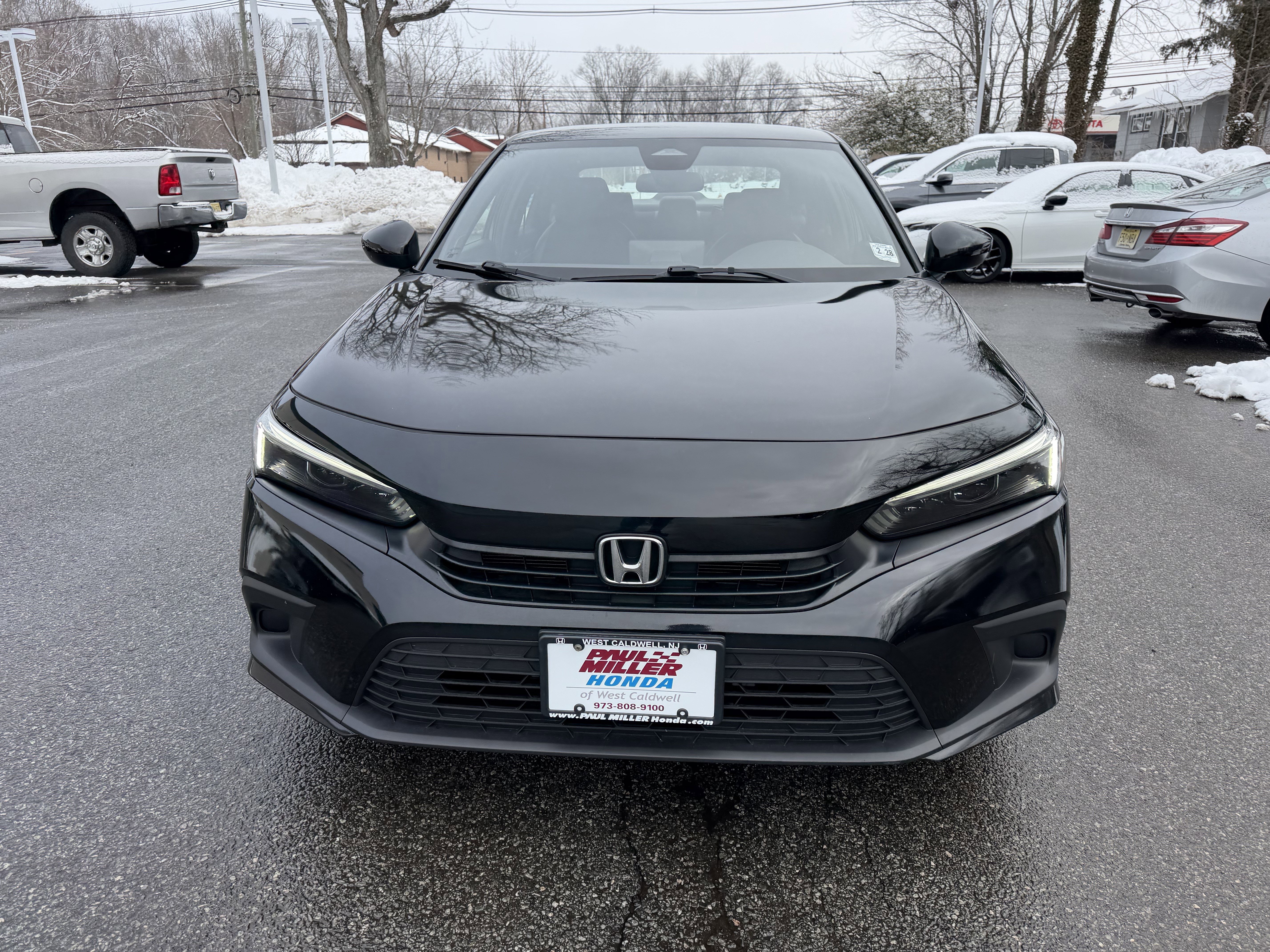 Used 2023 Honda Civic Sport image 2