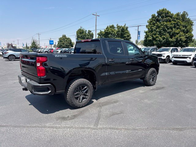 New 2026 Chevrolet Silverado 1500 Custom Trail Boss w/ Dark Appearance Package AWD/4WD image 7