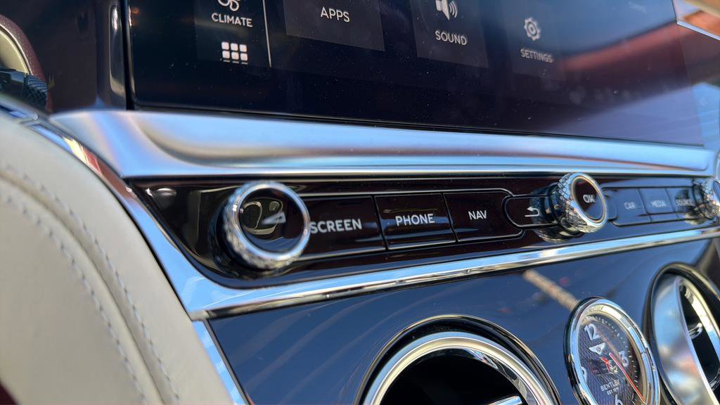 Used 2020 Bentley Continental GT image 43