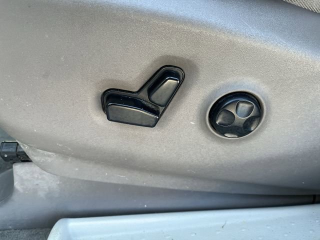 Used 2019 Chrysler Pacifica Touring-L Plus image 16