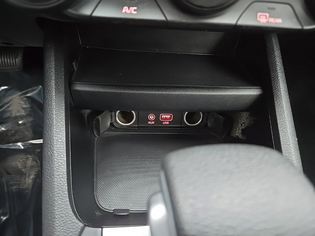 Used 2021 Kia Forte LXS image 28