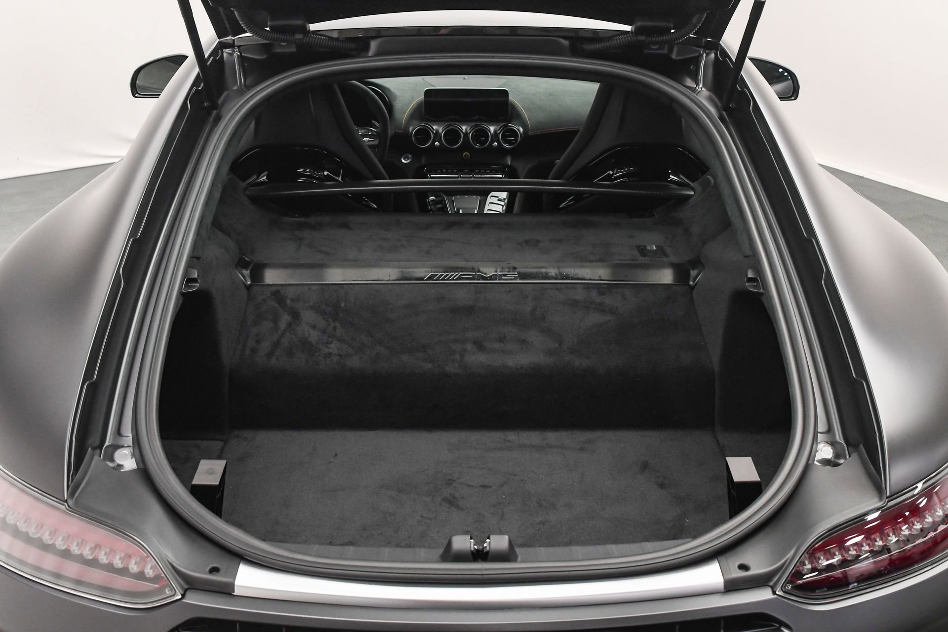Used 2021 Mercedes-Benz AMG GT Black Series image 7