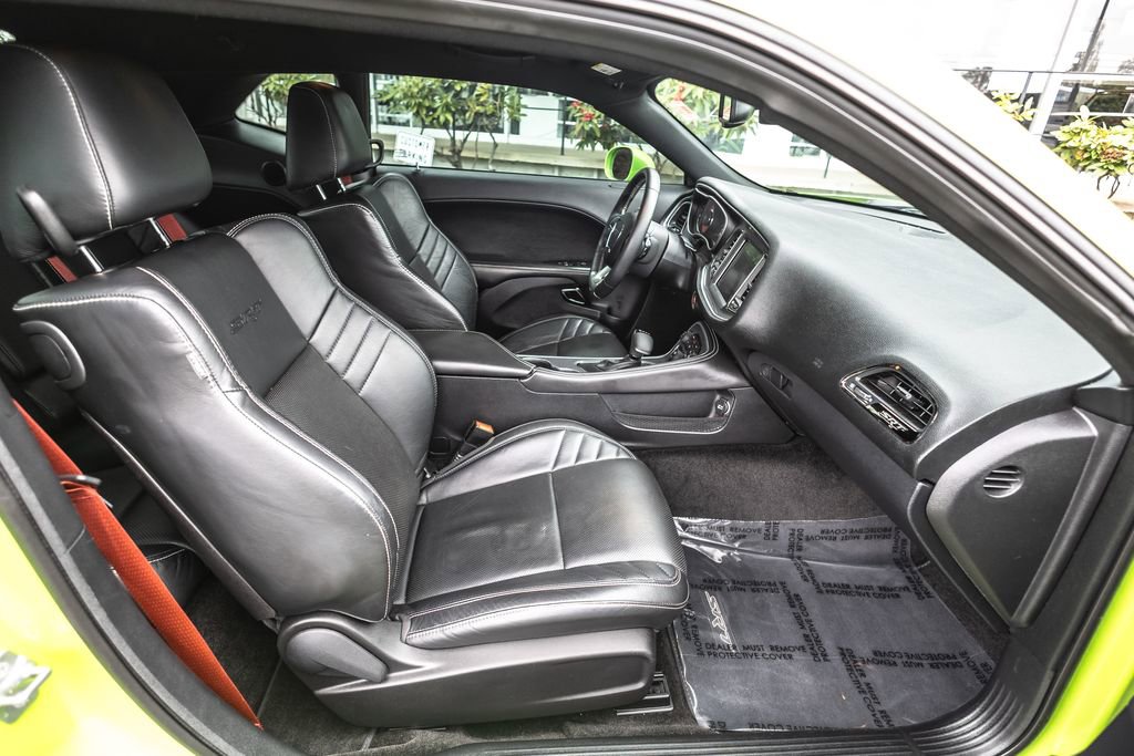 Used 2015 Dodge Challenger SRT Hellcat RWD image 20