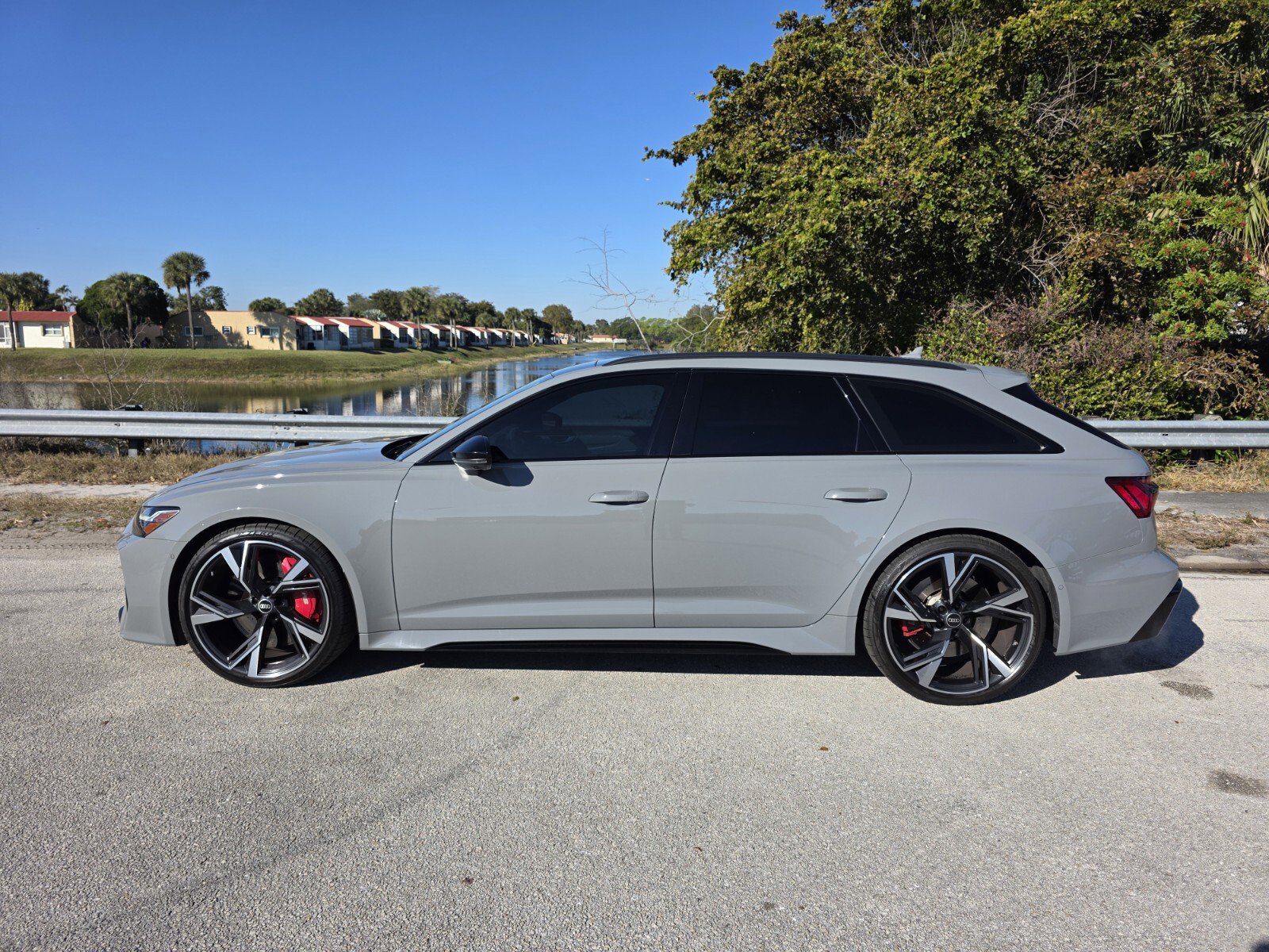 Used 2022 Audi RS 6 image 7