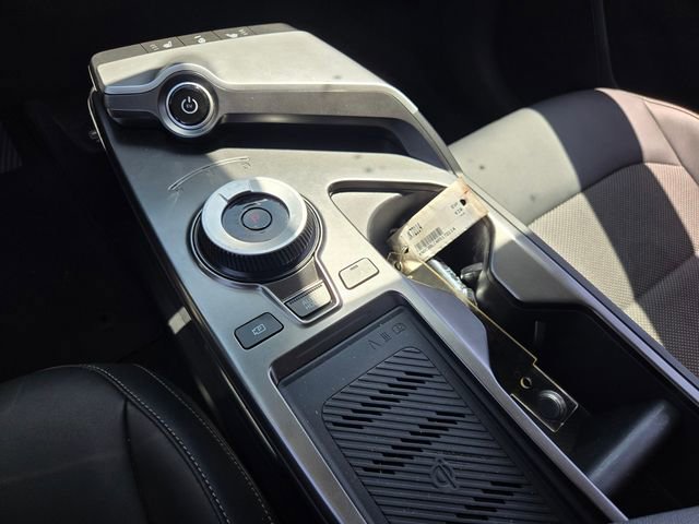 Used 2024 Kia EV6 Light AWD/4WD image 19