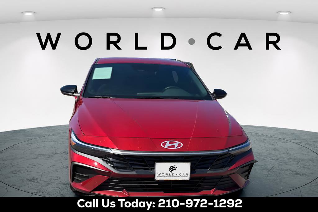 Certified 2025 Hyundai Elantra Sport image 2