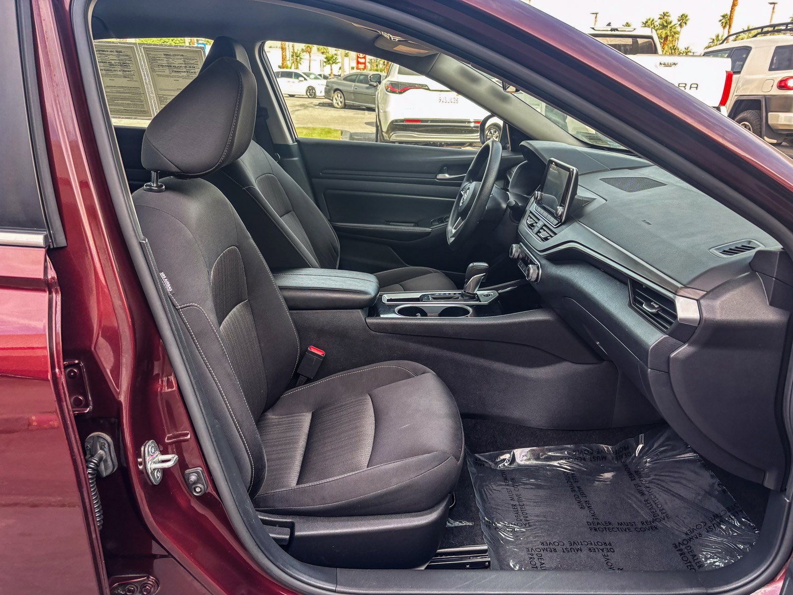 Used 2024 Nissan Altima 2.5 SV image 19